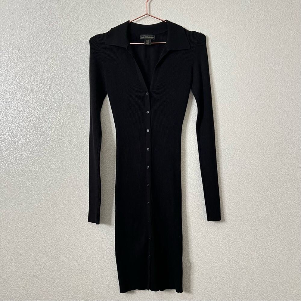 House of Harlow rib knit collared sweater dress black V-neck button down front